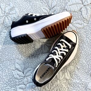 Converse Run Star Hike Low Platform Sneakers Black Women’s 8.5 Men’s 7💚